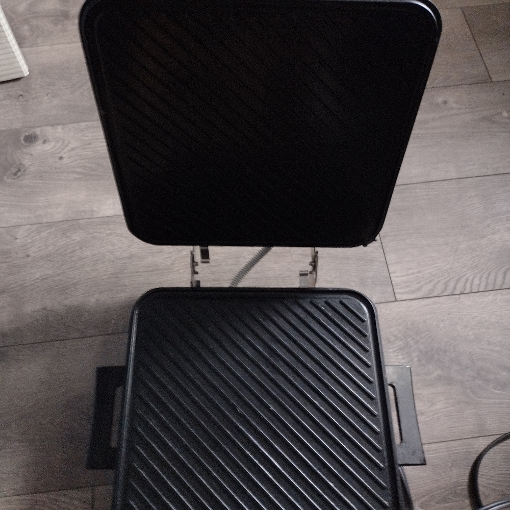 Sandwich maker - Picture 6 of 7